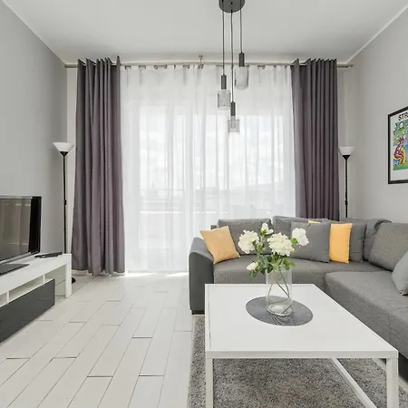 アパート Center Close To The Market And Park With Parking & Air Conditioning By Renters Prestige *