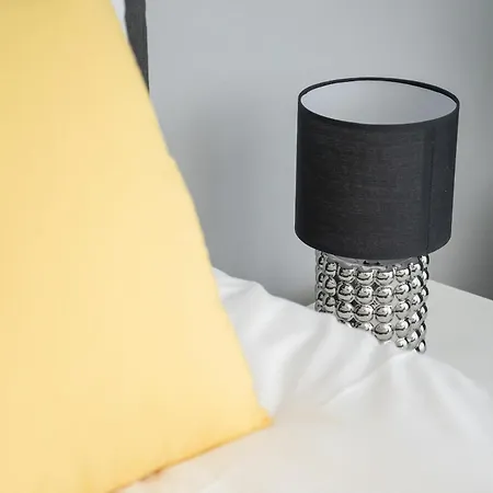 Center Close To The Market And Park With Parking & Air Conditioning By Renters Prestige * Wrocław