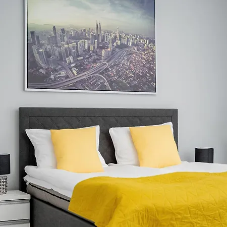 Center Close To The Market And Park With Parking & Air Conditioning By Renters Prestige Apartament *